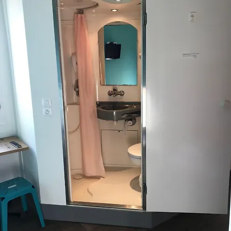 F1 Lyon Genay Hotel *