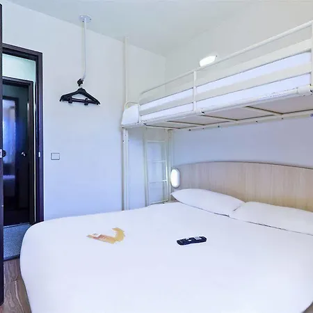 F1 Lyon Genay Hotel *