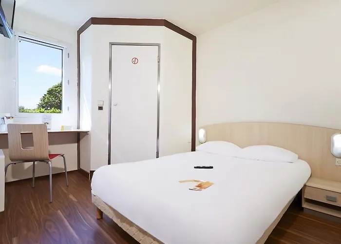 F1 Lyon Genay Hotel *